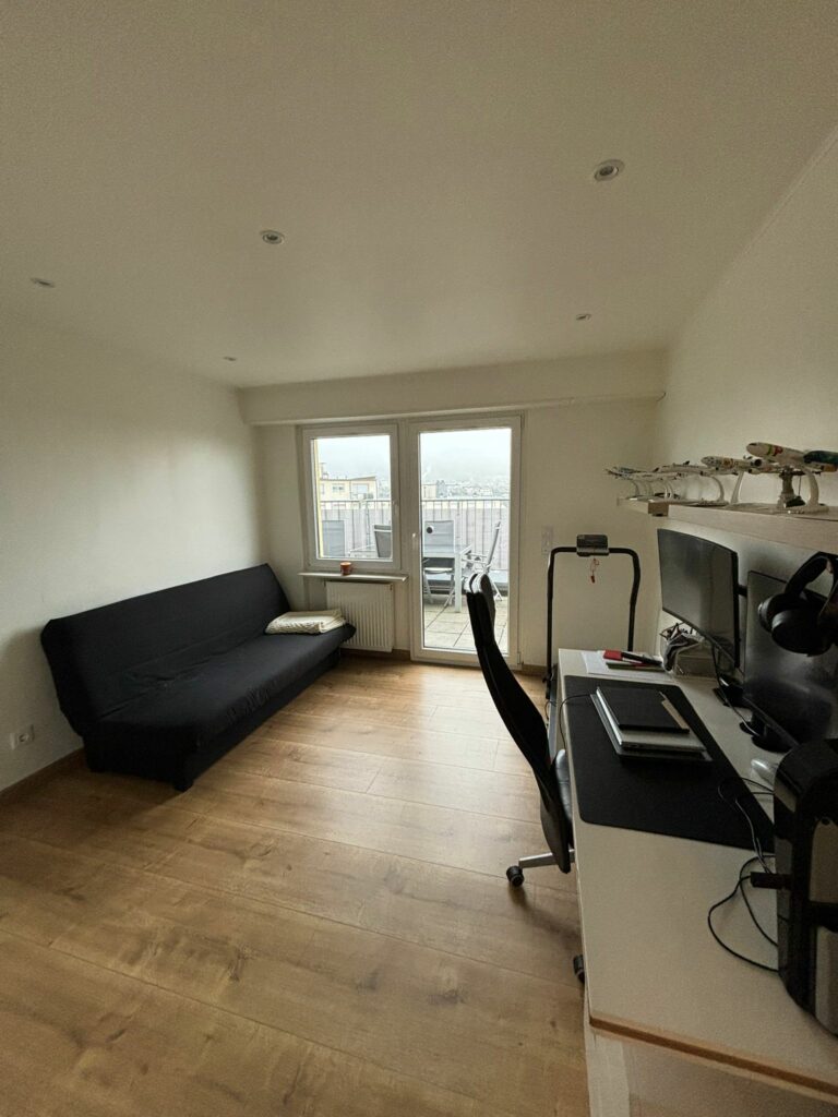 Gallery image
